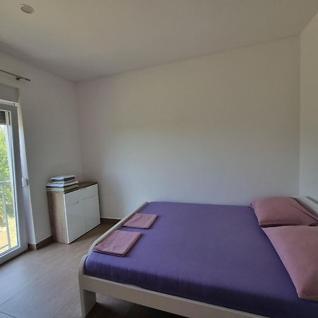 סלינה Apartmani Jozic מראה חיצוני תמונה