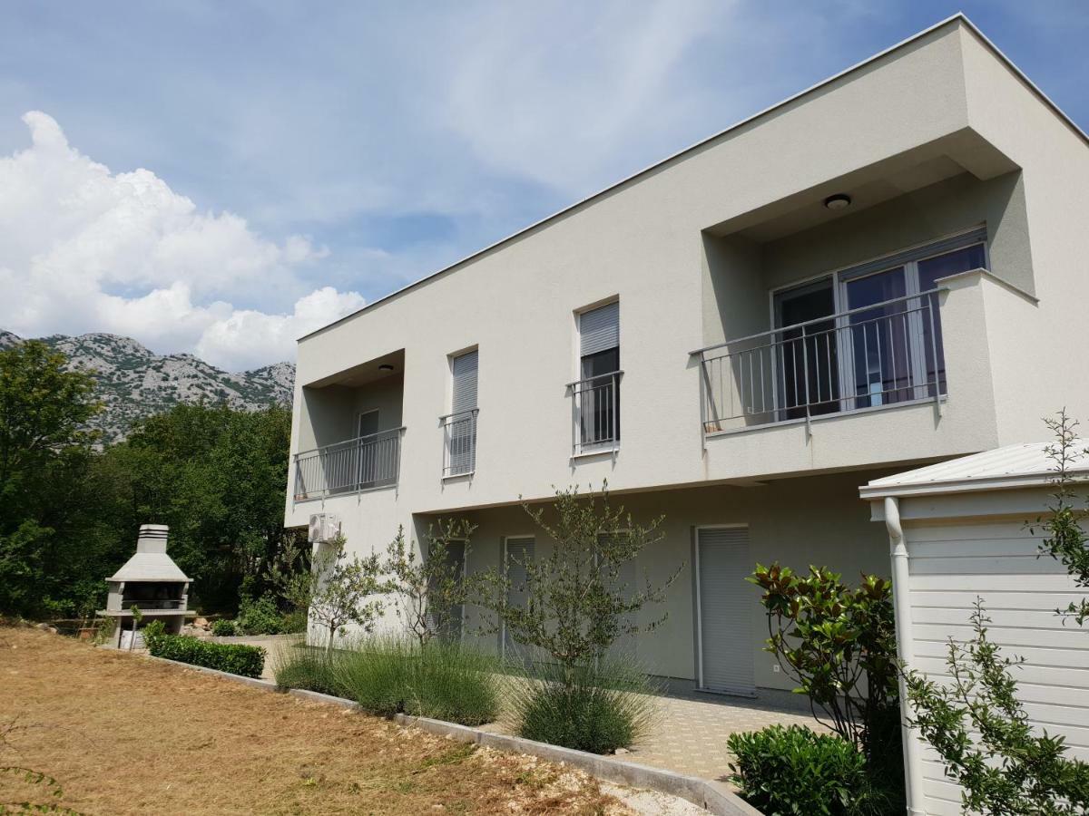 סלינה Apartmani Jozic מראה חיצוני תמונה