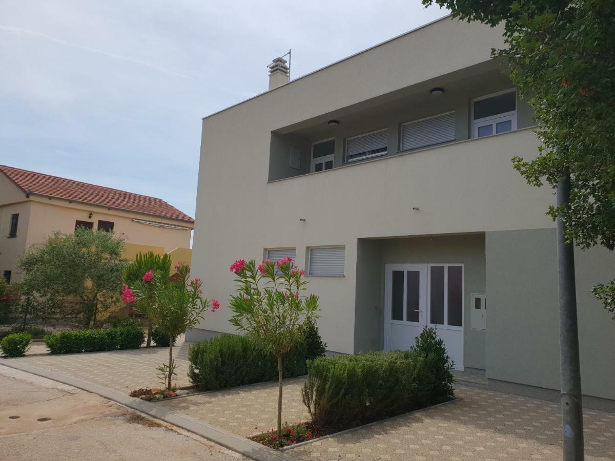 סלינה Apartmani Jozic מראה חיצוני תמונה