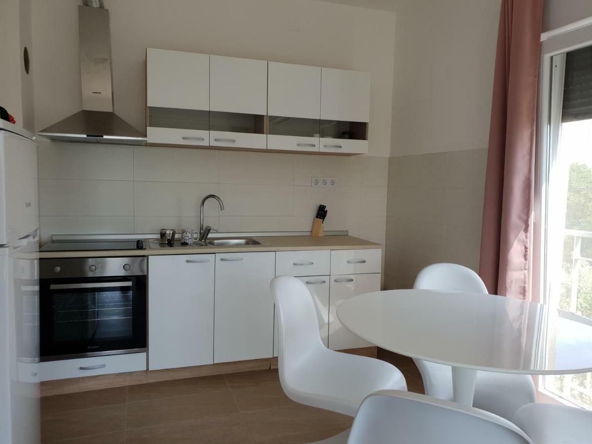 סלינה Apartmani Jozic מראה חיצוני תמונה