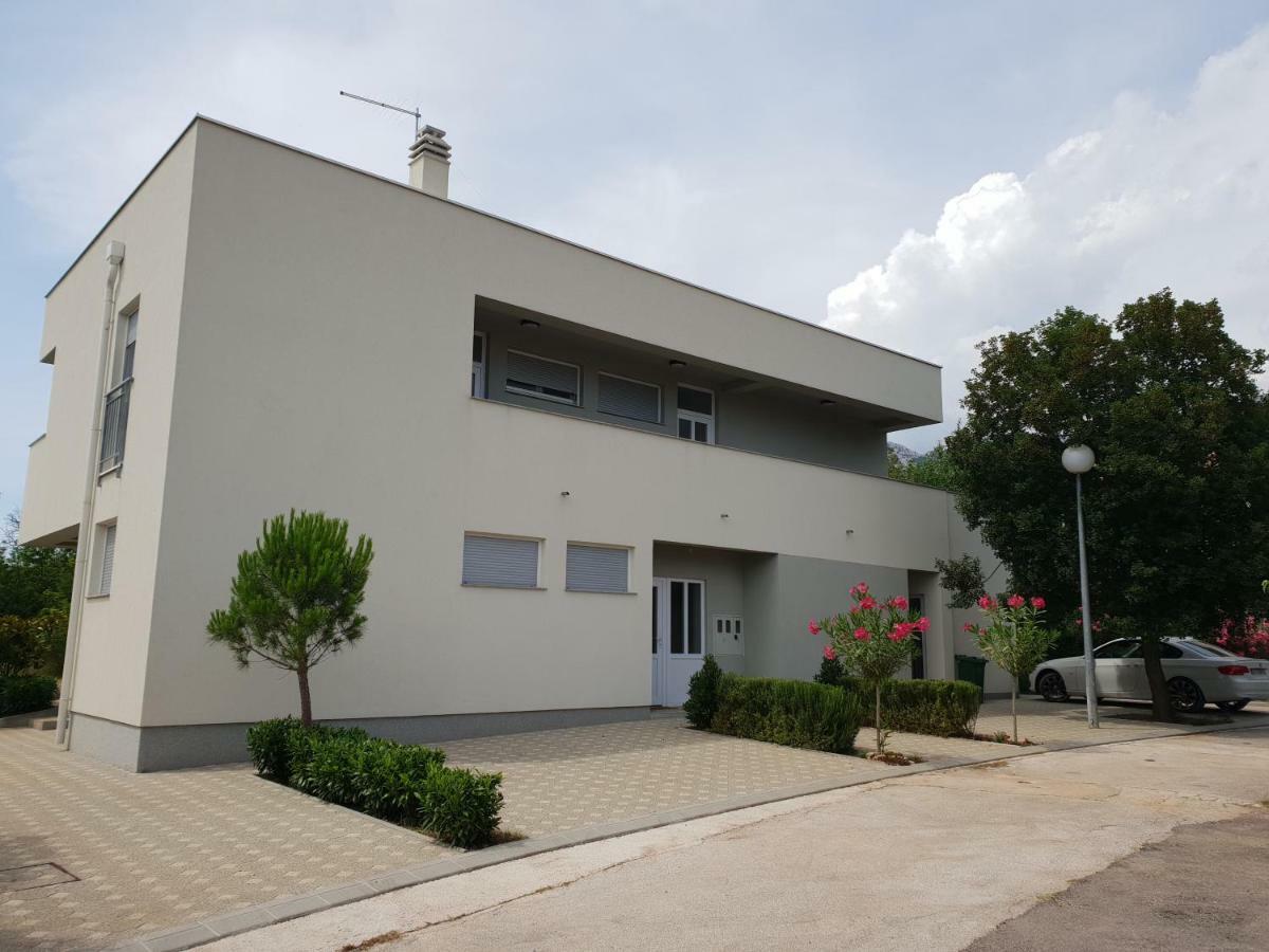 סלינה Apartmani Jozic מראה חיצוני תמונה