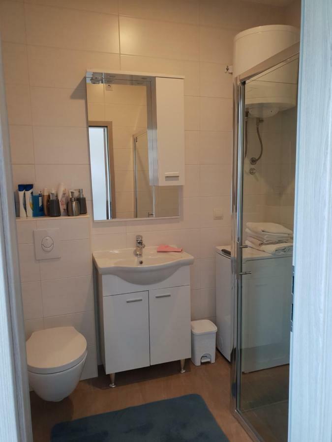 סלינה Apartmani Jozic מראה חיצוני תמונה