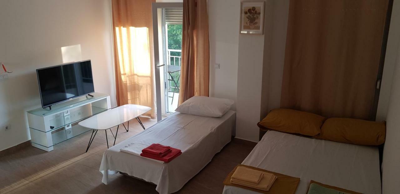סלינה Apartmani Jozic מראה חיצוני תמונה